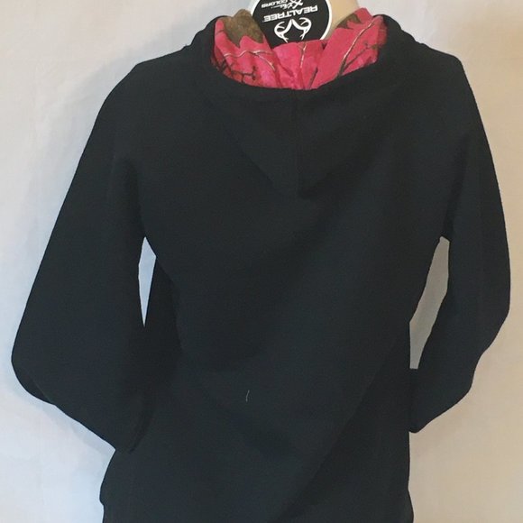 Realtree Xtra Black Pink Camo USA Pullover Hoodie - Picture 5 of 7